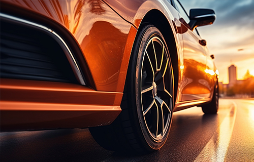 gros plan voiture orange
